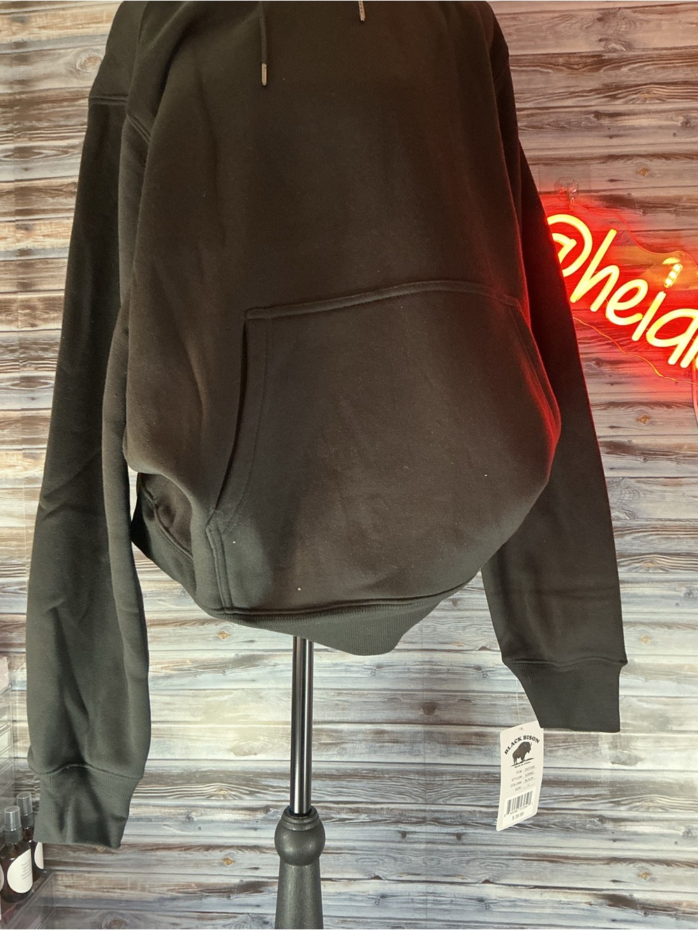 ⭐ Black Bison Black Pullover Hoodie Fleece Pocket Casual Size M L - Picture 9 of 10